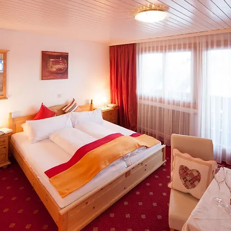 Hotel-gasthof Zimba دامولس